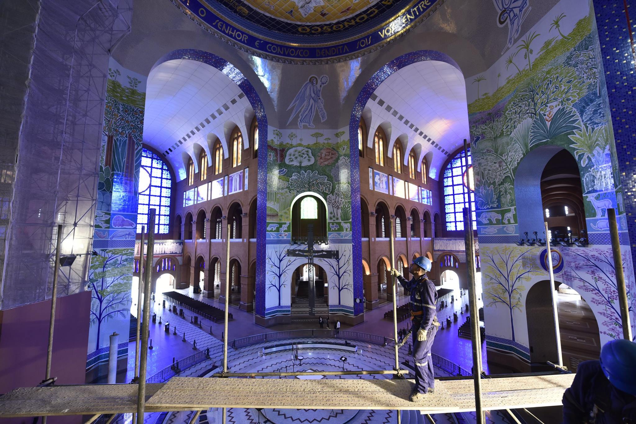 obra do baldaquino.jpg