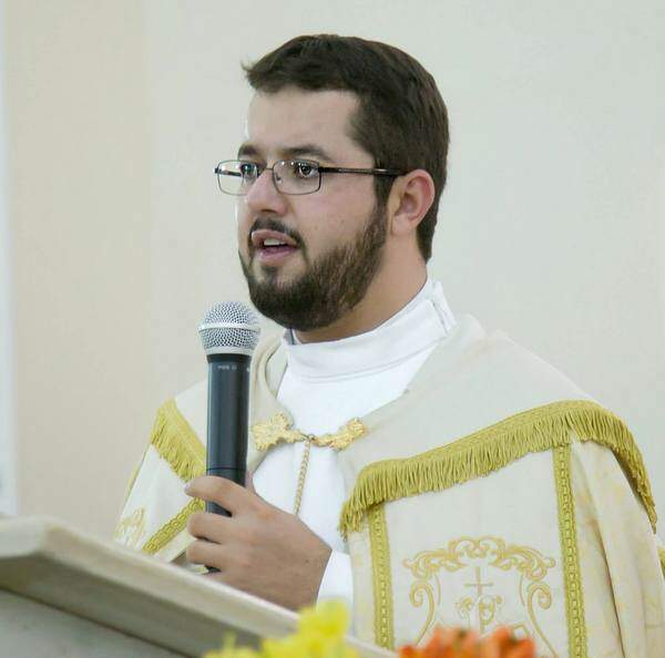 Pe. Roger Matheus