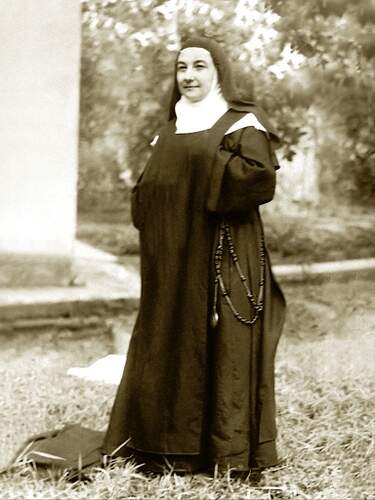 Madre Carminha Madre Carminha