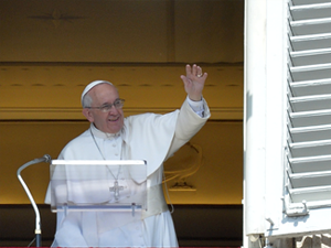 Angelus: Abrir-se &agrave; luz do Senhor e renascer para uma nova vida