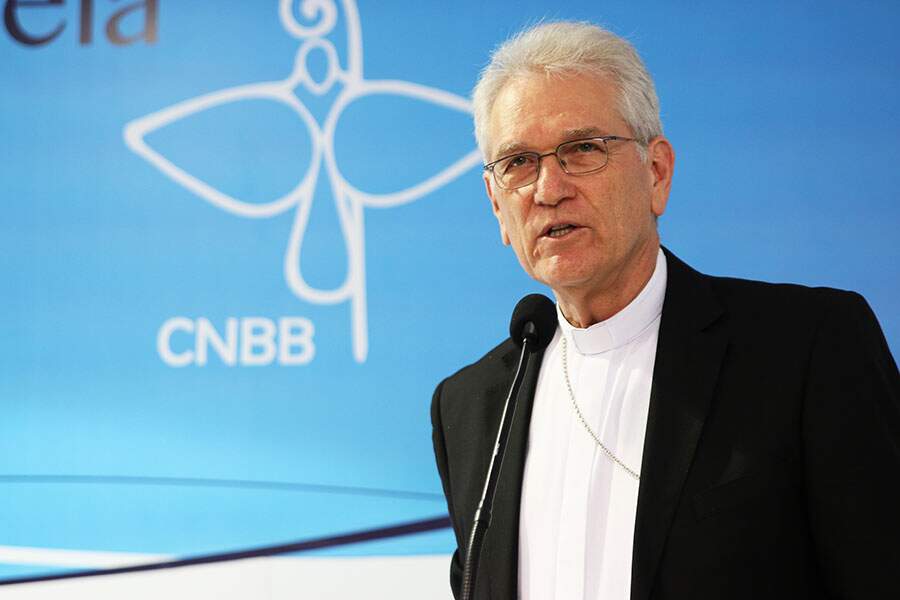bispo auxiliar de Brasília e secretário geral da CNBB, dom Leonardo Steiner  Foto Ivan Simas A12