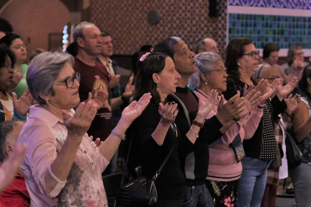 Gustavo Cabral - A12 Gustavo Cabral - A12