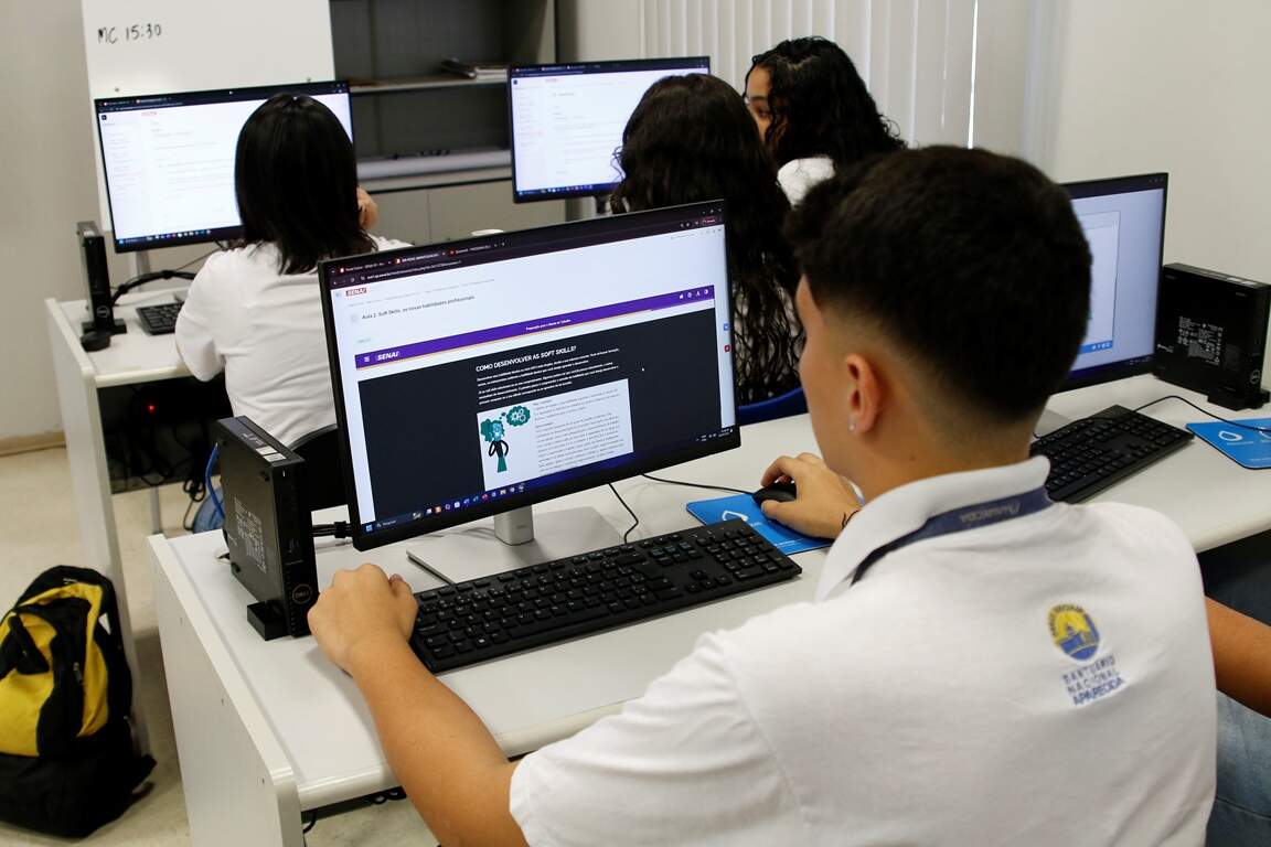 João Pedro Oliveira João Pedro Oliveira