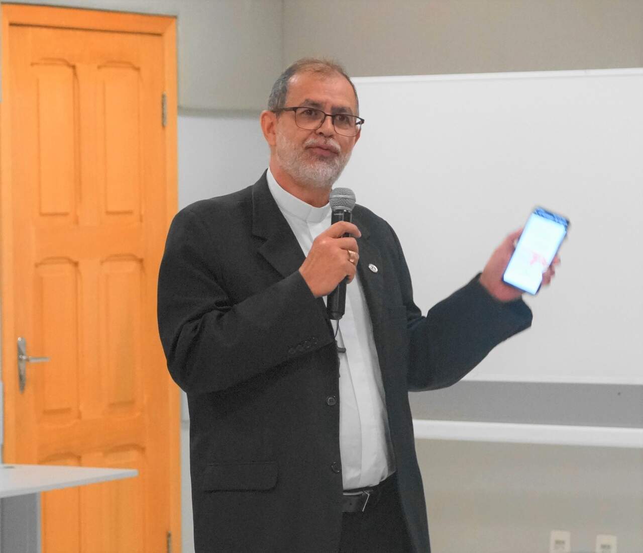 Pe. Sérgio Augusto Rodrigues - ASLI Pe. Sérgio Augusto Rodrigues - ASLI