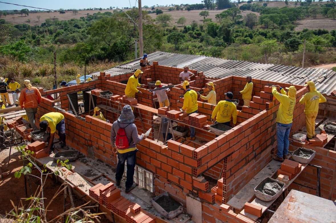 Pastoral da Moradia / Paróquia Santo Inácio de Loyola