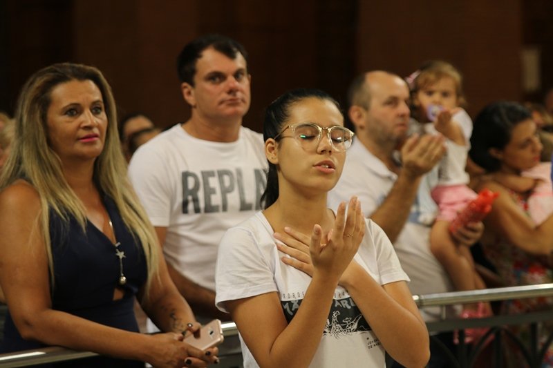 Thiago Leon / Poliana