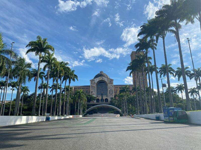 Julia Silveira Julia Silveira