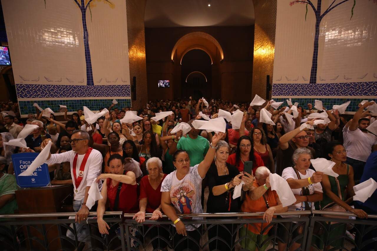 Gustavo Cabral - A12 Gustavo Cabral - A12