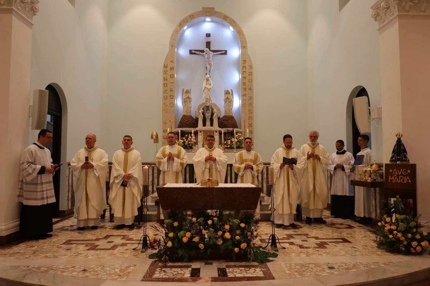 Rian Torres/ A12 Rian Torres/ A12