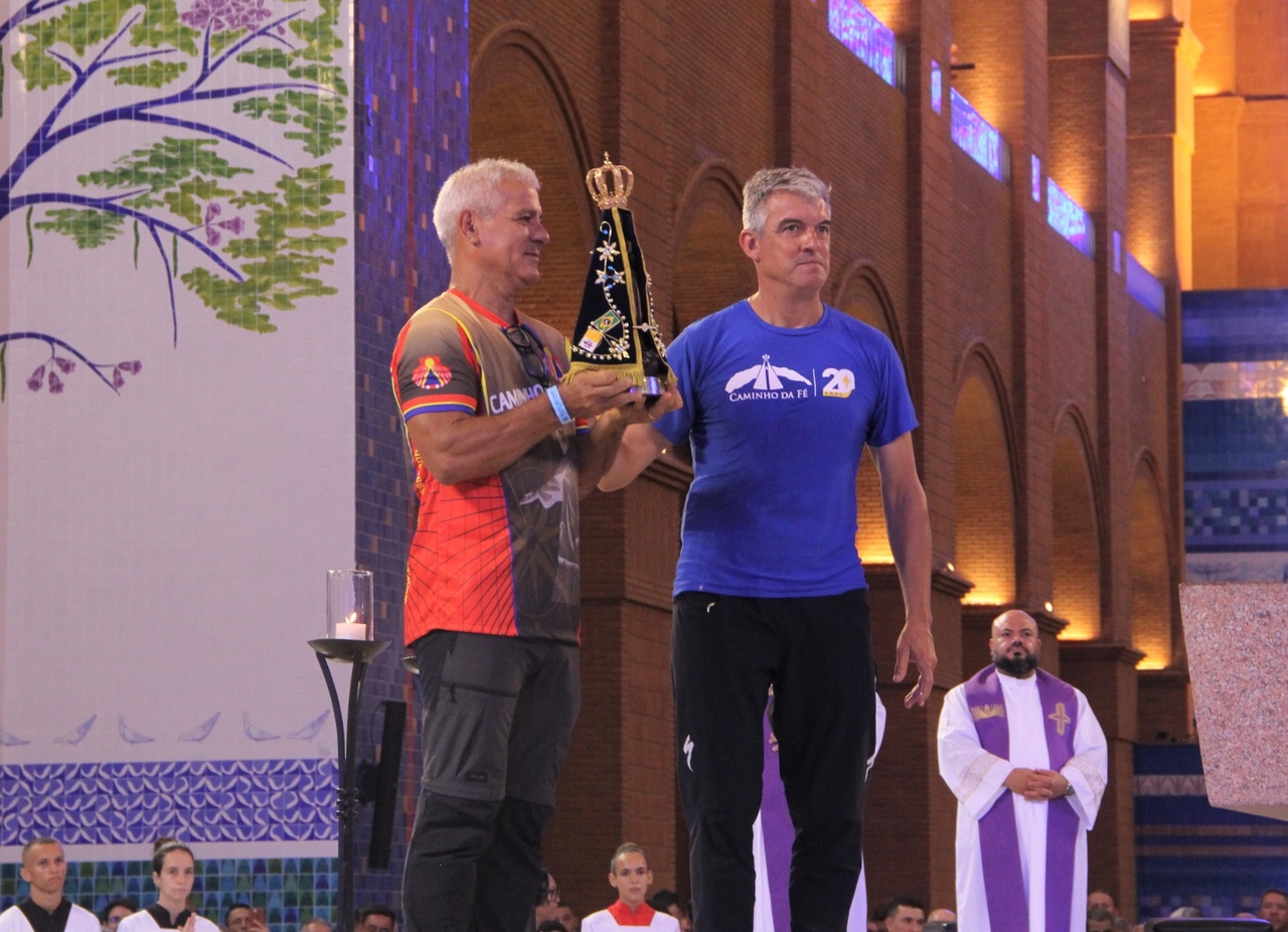 Maria Eduarda Cardoso - Santuário Nacional