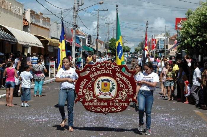 aparecida_doeste_aniv_005_828x550_analicefernandes aparecida_doeste_aniv_005_828x550_analicefernandes
