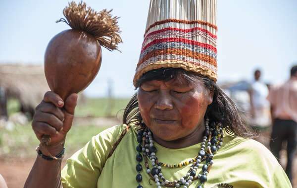 indigena brasil braz-gua-fw-2010-247_article_column.jpg