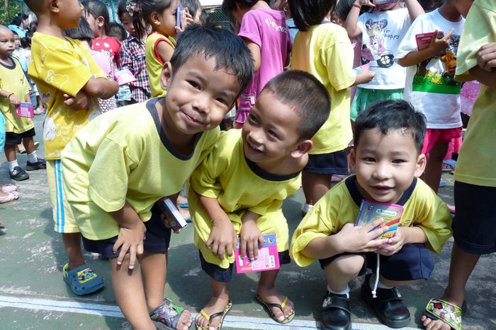 Crianças do Centro da Misericórdia em BangKok