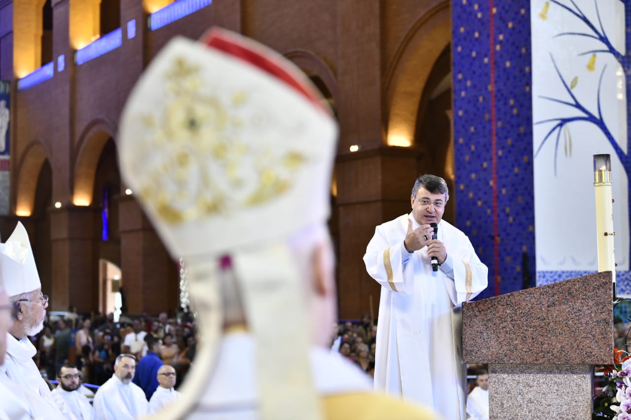 Thiago Leon/Santuário Nacional