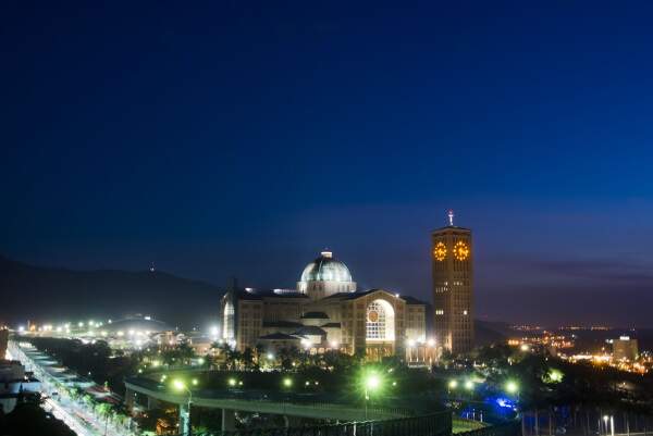 Santu&aacute;rio Nacional de Aparecida