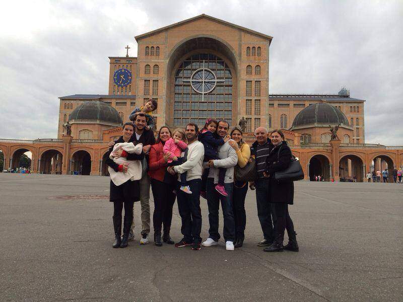 Jogador Edu Dracena traz a Família ao Santuário Nacional de Aparecida_Foto: arquivo pessoal