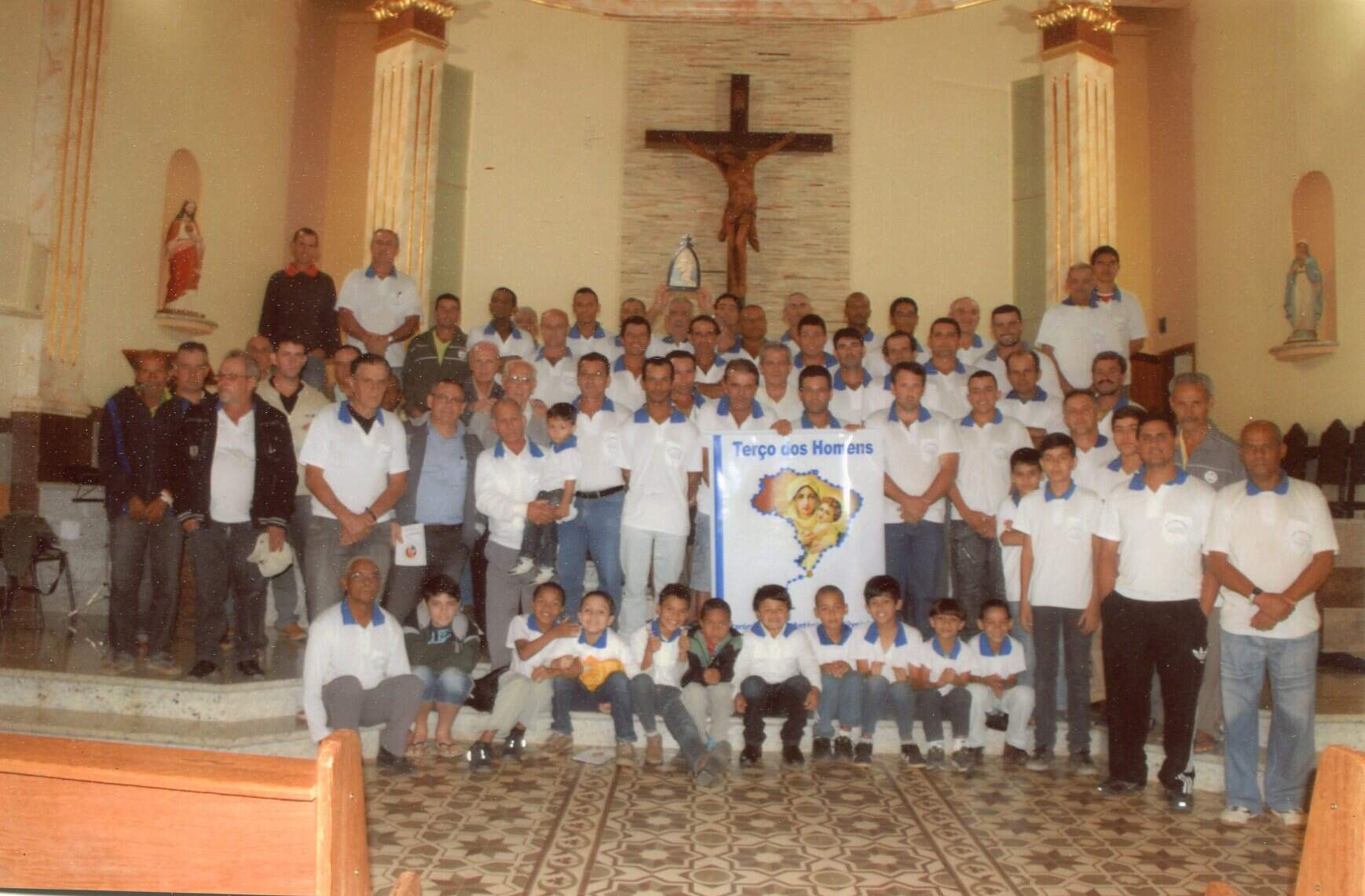 foto_2_terco_dos_homens_silveirania_mg foto_2_terco_dos_homens_silveirania_mg