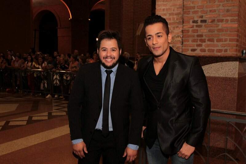 Hugo e Thiago no Santuário Nacional_ foto_foto: AgNews