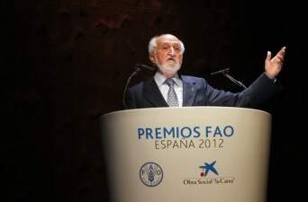 Jos&eacute; Esquinas-Alc&aacute;zar
