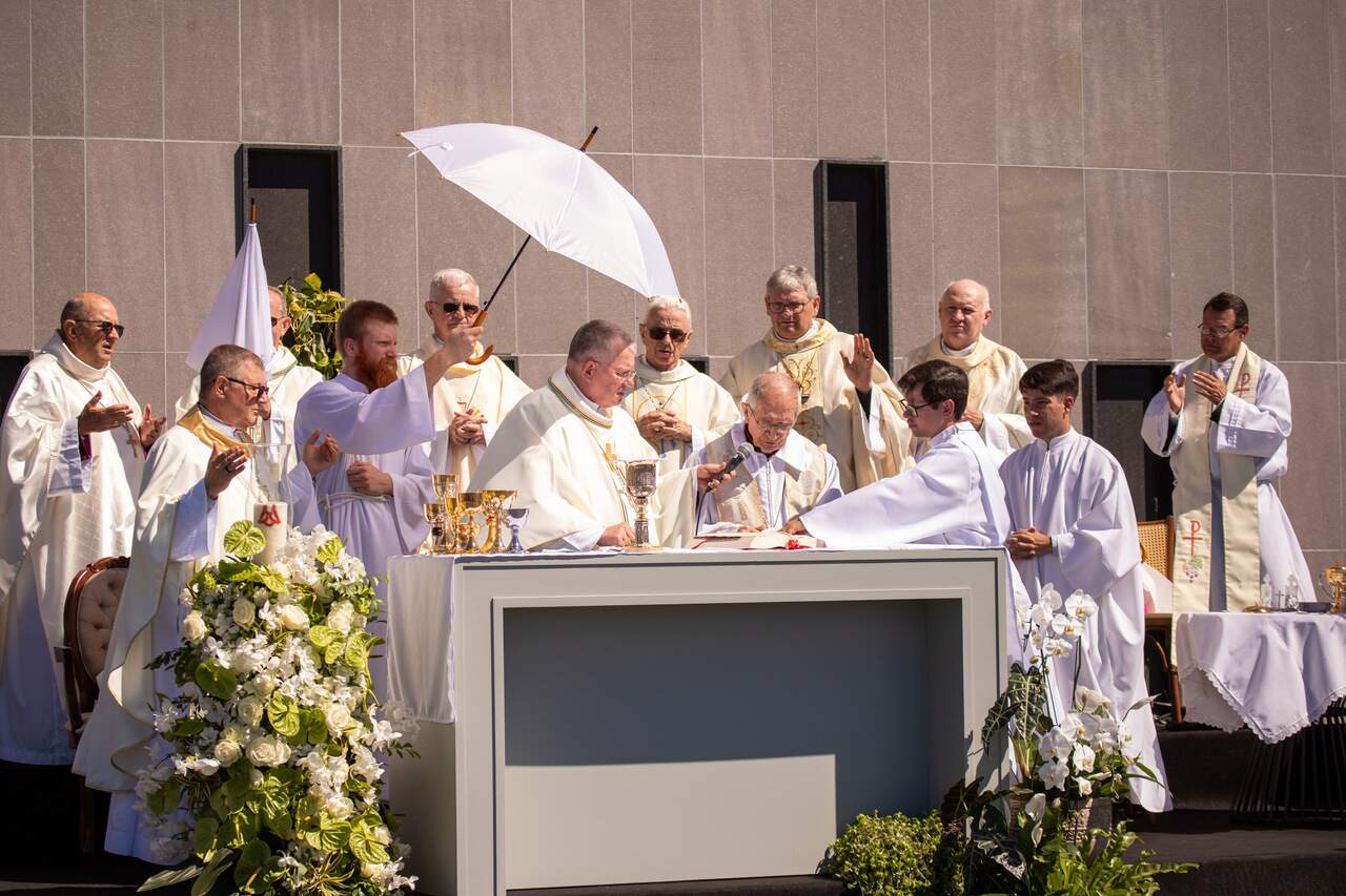 Associação Amigos de Cristo de Encantado (AACE) Associação Amigos de Cristo de Encantado (AACE)