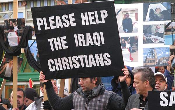 Por favor ajude os cristãos no Iraque