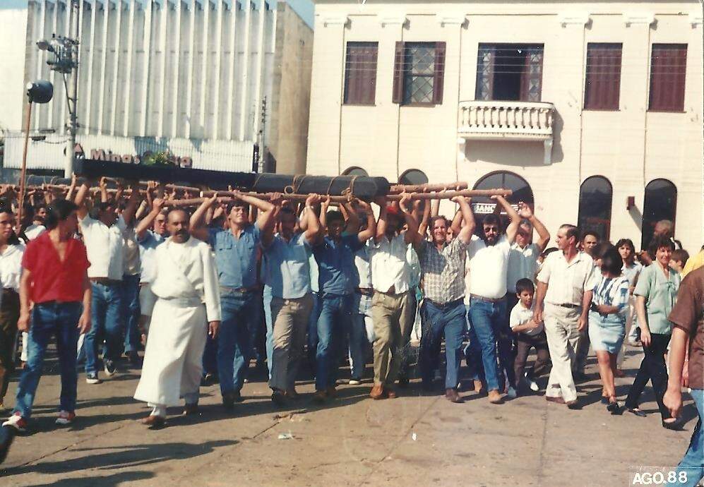 Procissão com o Cruzeiro - Missões de 1988