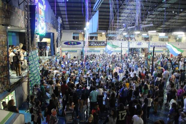 Samba enredo Escola Vila Maria Samba enredo Escola Vila Maria