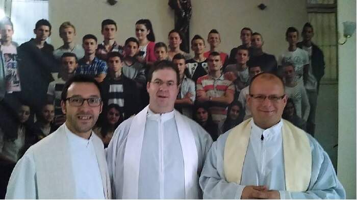 Religiosos da nova comunidade na Albânia