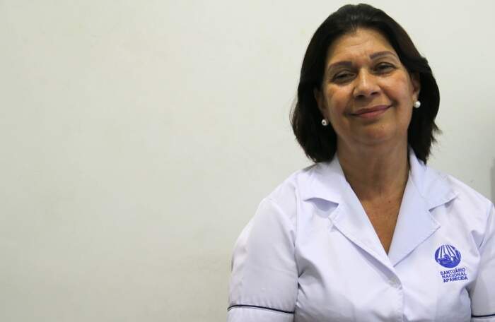 Sueli Lucia Rodrigues dos Santos, colabora há 23 anos na Casa da Mãe Aparecida (Foto Elisangela Cavalheiro)