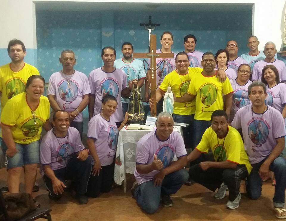 terco_dos_homens_comunidade_nossa_senhora_de_lourdes_serra_es terco_dos_homens_comunidade_nossa_senhora_de_lourdes_serra_es