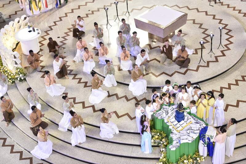 Cerimônia de Coroação de Nossa Senhora Aparecida nesse dia 12 de julho. Foto: Thiago Leon
