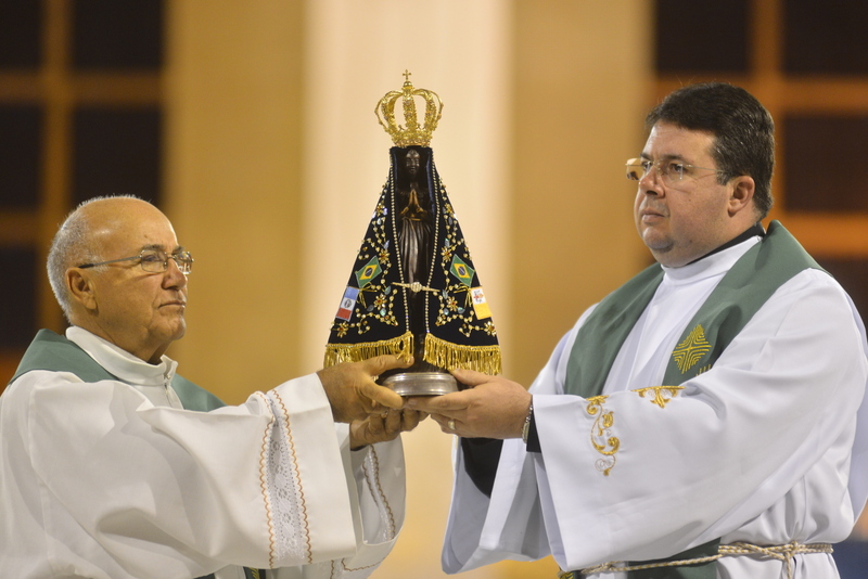 Envio da Imagem Jubilar para Macei&oacute; - Thiago Leon