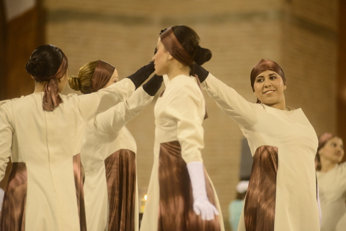 Coreografia do quinto dia da Novena Solene em 2014 (credito Thiago Leon)