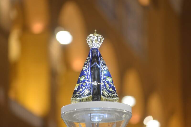 Novena Solene a Nossa Senhora Aparecida - 5º Dia - Thiago Leon Novena Solene a Nossa Senhora Aparecida - 5º Dia - Thiago Leon