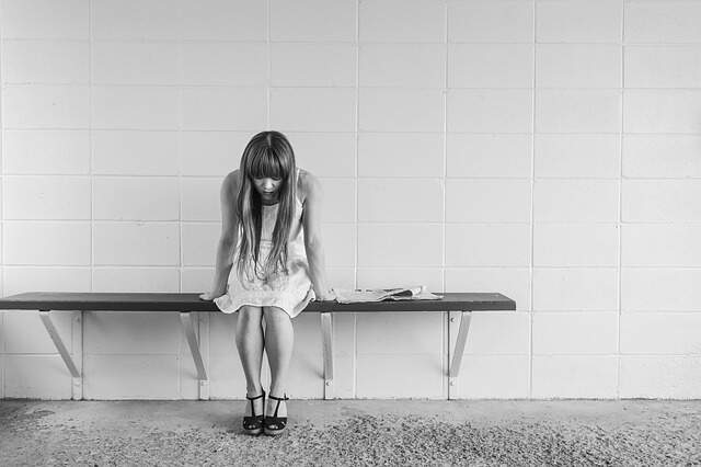 Depressão Tristeza Jovem - Foto: pixabay.com